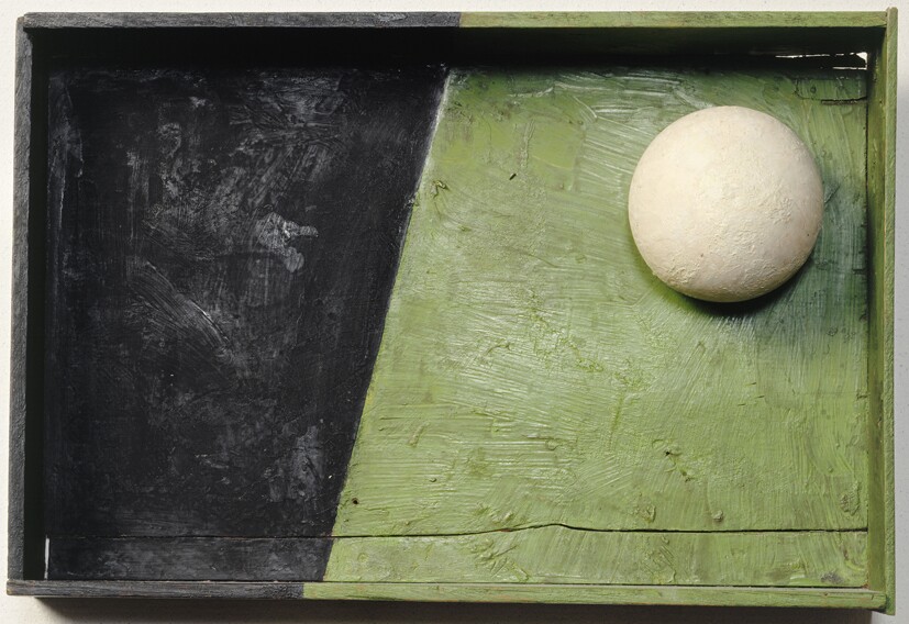 Iwan Puni (1892–1956) Die weiße Kugel (La Boule blanche), 1915 Holz und Metall, bemalt, 34 x 51 x 12 cm Centre Pompidou, Paris © bpk / Centre Pompidou, Paris / CNAC-MNAM Foto: Adam Rzepka © VG Bild-Kunst, Bonn 2023 Iwan Puni (1892–1956) Die weiße Kugel (La Boule blanche), 1915 Holz und Metall, bemalt, 34 x 51 x 12 cm Centre Pompidou, Paris © bpk / Centre Pompidou, Paris / CNAC-MNAM Foto: Adam Rzepka © VG Bild-Kunst, Bonn 2023