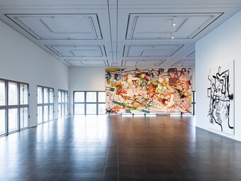 Installationsansicht der Ausstellung ALBERT OEHLEN. Computerbilder Hamburger Kunsthalle, 13. September 2024 bis 2. März 2025 Mitte: Privatsammlung, Berlin, Courtesy Galerie Max Hetzler, Berlin | Paris | London | Marfa rechts: Privatsammlung © Albert Oehlen / VG Bild-Kunst, Bonn 2024 © Hamburger Kunsthalle, Foto: Fred Dott Installationsansicht der Ausstellung ALBERT OEHLEN. Computerbilder Hamburger Kunsthalle, 13. September 2024 bis 2. März 2025 Mitte: Privatsammlung, Berlin, Courtesy Galerie Max Hetzler, Berlin | Paris | London | Marfa rechts: Privatsammlung © Albert Oehlen / VG Bild-Kunst, Bonn 2024 © Hamburger Kunsthalle, Foto: Fred Dott
