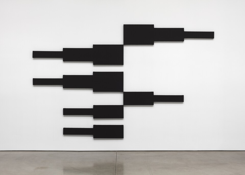 David Novros (b. 1941), Untitled, 1966–67, Collection of the artist, courtesy of Paula Cooper Gallery, New York © 2026 David Novros / VG Bild-Kunst, Bonn 2026.  Courtesy Paula Cooper Gallery, New York, Photo: Steven Probert Studio