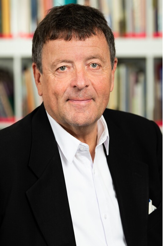 Ekkehard Nümann Header