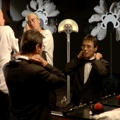 Pauline Boudry / Renate Lorenz, Salomania, 2009, Collection Centre Pompidou, Paris Musée national d’art moderne - Centre de création industrielle, Inventarnummer: AM 2023-832 © Pauline Boudry / Renate Lorenz, Bildnachweis: Centre Pompidou, MNA Pauline Boudry / Renate Lorenz, Salomania, 2009, Collection Centre Pompidou, Paris Musée national d’art moderne - Centre de création industrielle, Inventarnummer: AM 2023-832 © Pauline Boudry / Renate Lorenz, Bildnachweis: Centre Pompidou, MNA