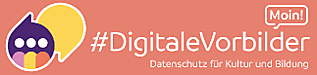 Logo mit lila Sprechblase und Text "#DigitaleVorbilder" auf orangem Hintergrund